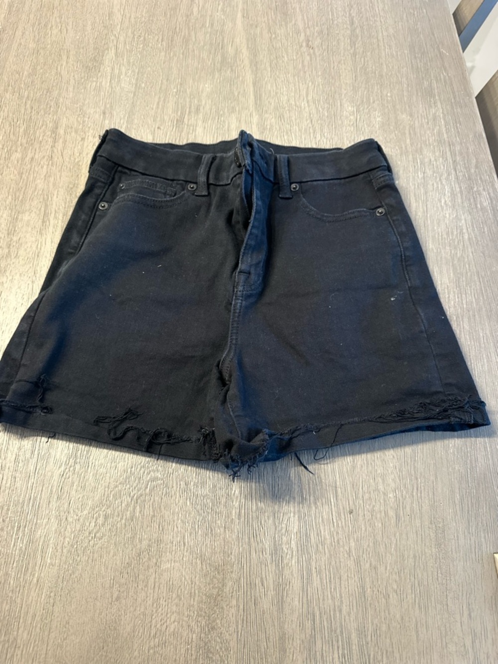 American Eagle Outfitters Black High-Rise Frayed Hem Jean Shorts